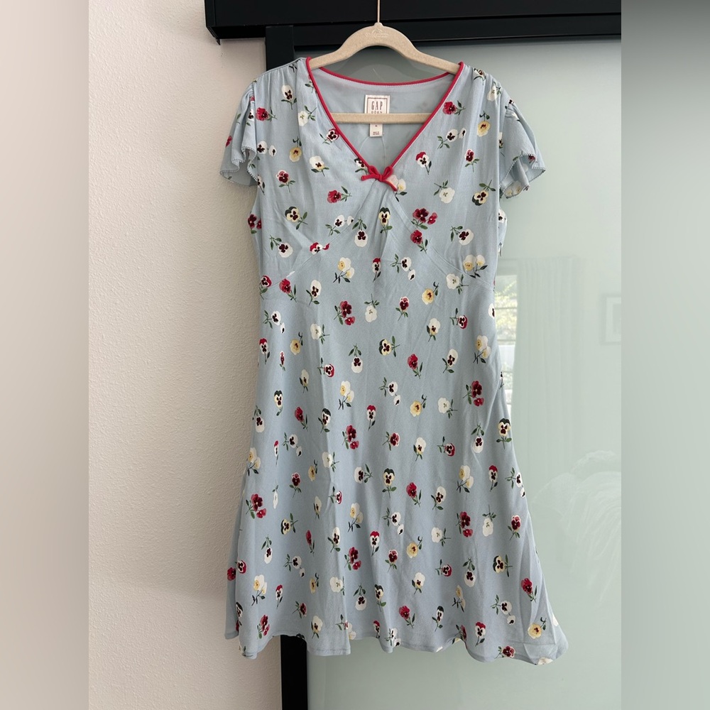 Floral V-Neck Dress